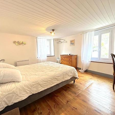 Charmante Maison De Montagne Pour 8 Personnes Livet-et-Gavet Exterior photo