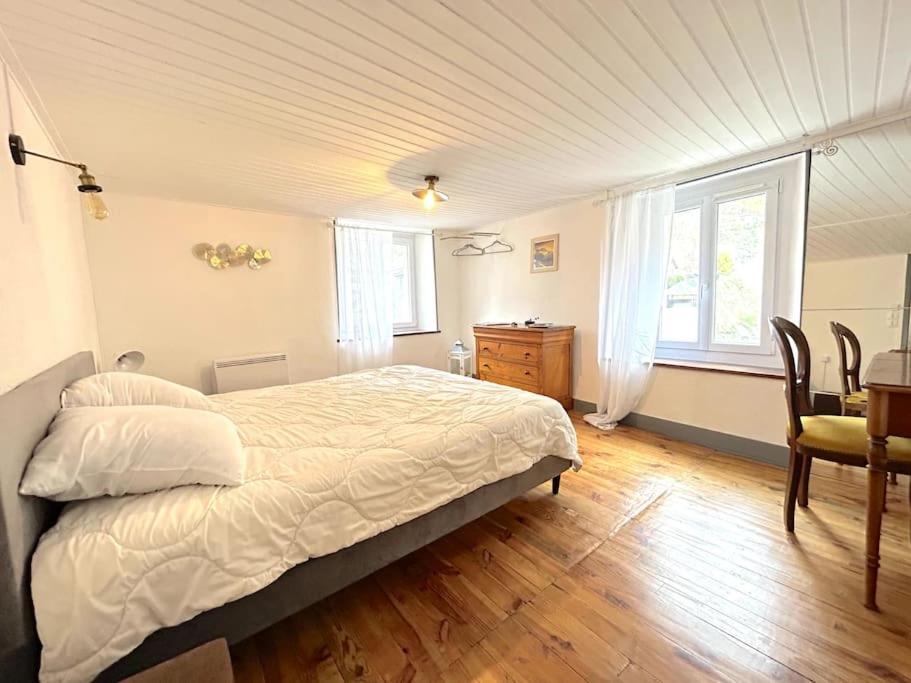 Charmante Maison De Montagne Pour 8 Personnes Livet-et-Gavet Exterior photo